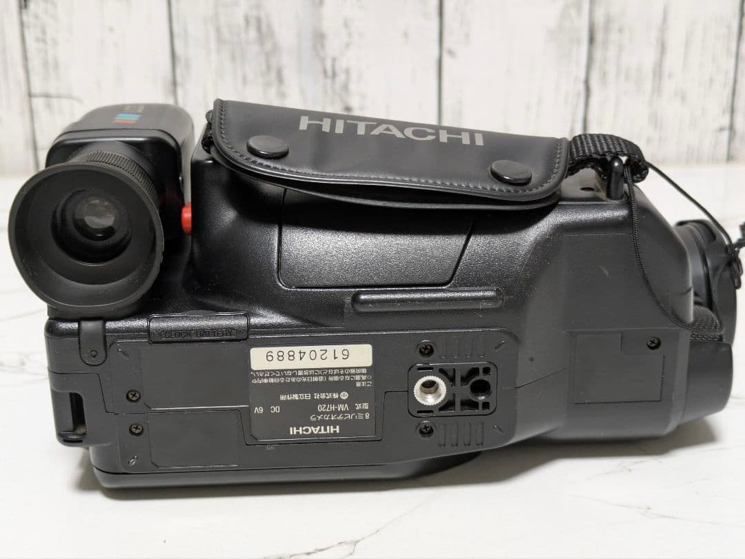 HITACHI　VM-H720　Hi8　8mm対応　単三電池稼働　希少