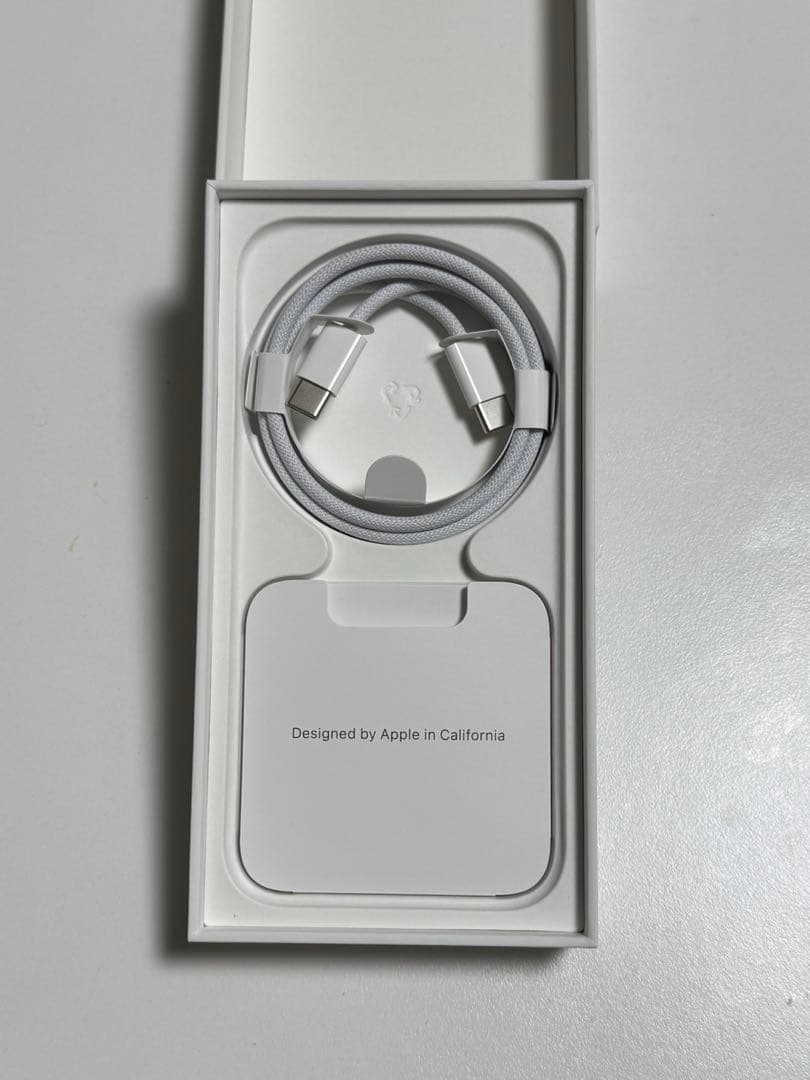 Apple iPhone 15 Pro スペースブラック 本体128gb