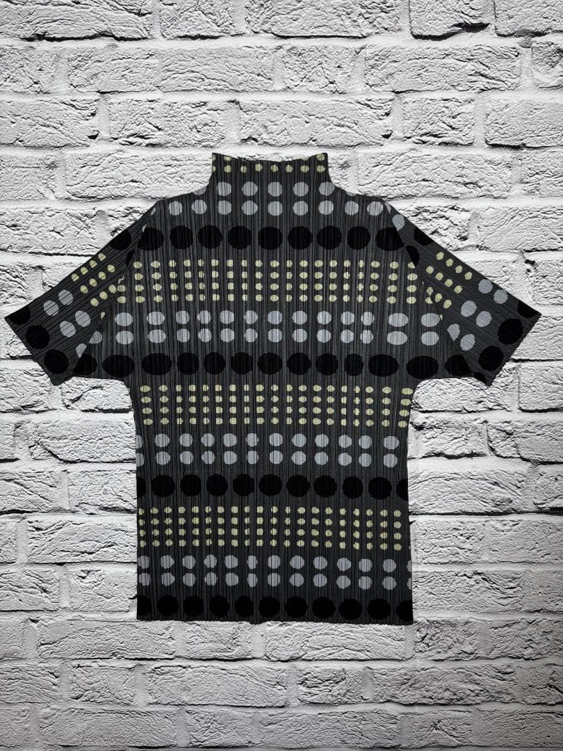 良品　プリーツプリーズ　カットソー　ｗ11625-0924-②　サイズ４