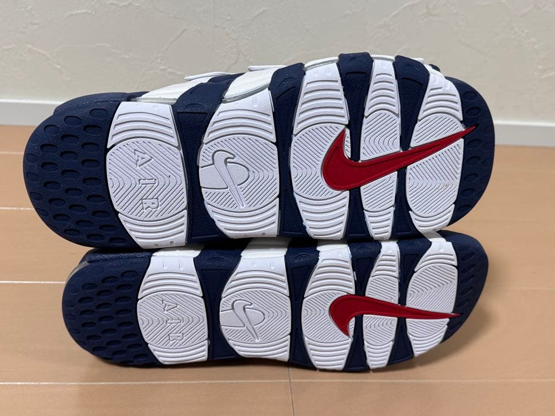 靴 NIKE AIR MORE UPTEMPO SLIDE \"Olympic\"