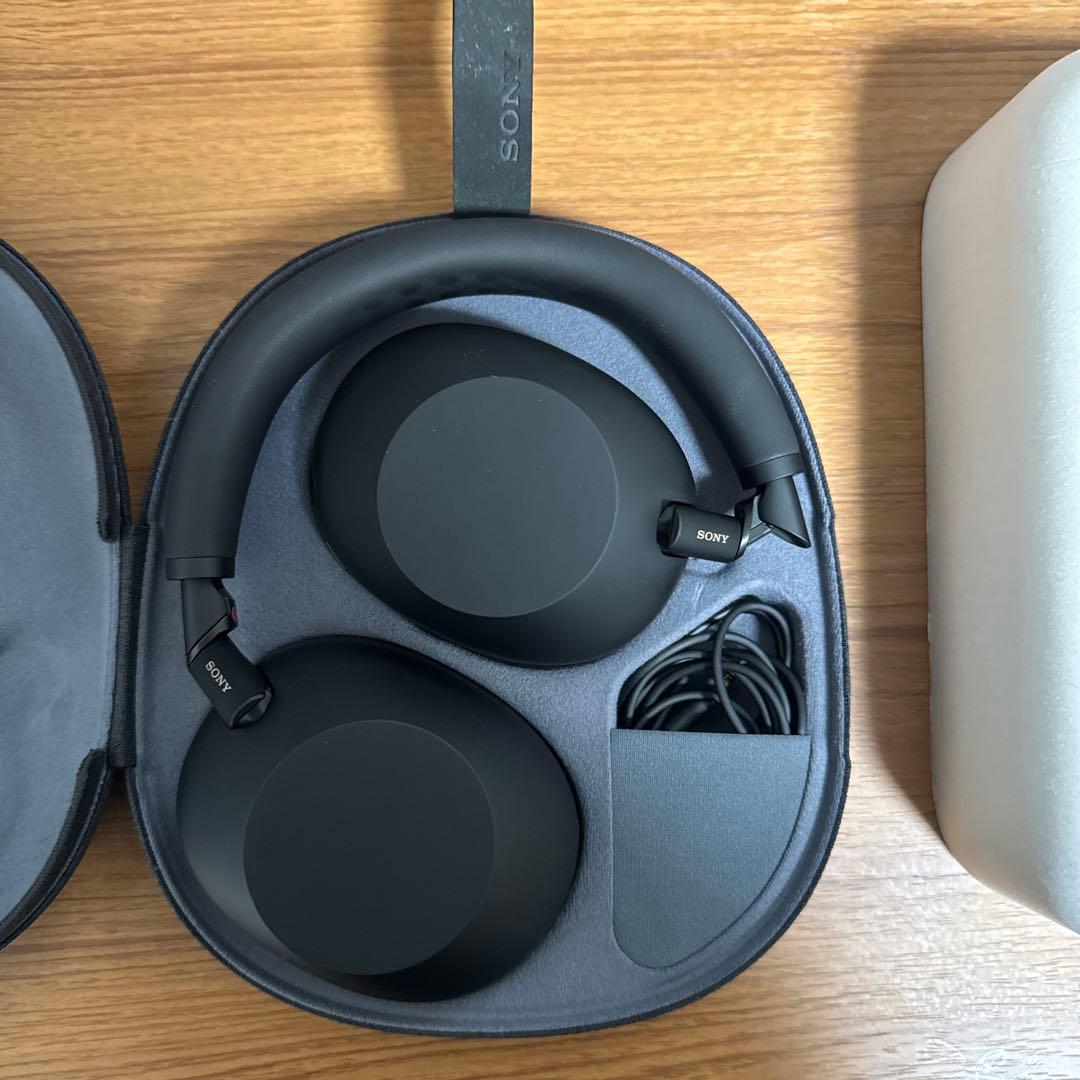美品　SONY WH-1000XM6 ワイヤレスヘッドホン