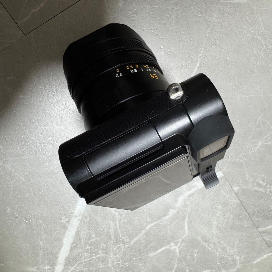 【ブルース】LEICA Q3 43 サムレスト付　レザー張り替え済み