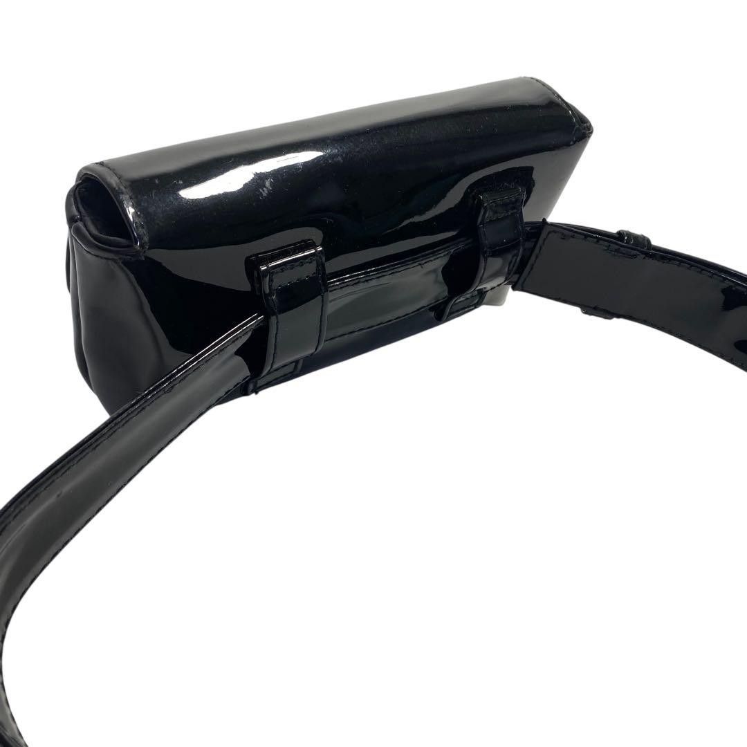 ⭐️CHANEL⭐️シャネル　ウエストポーチ　エナメル　ノベルティ　ボディバッグ