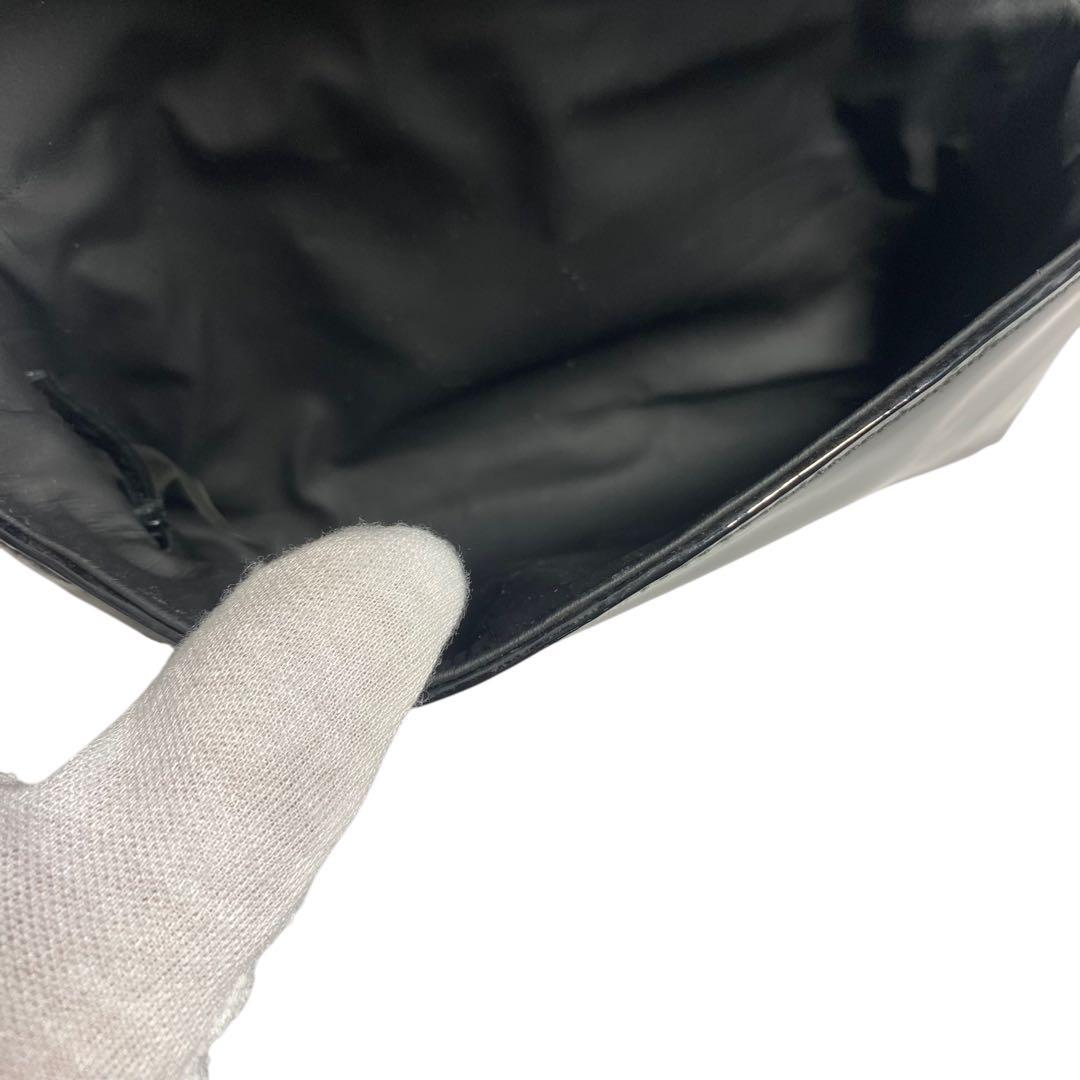 ⭐️CHANEL⭐️シャネル　ウエストポーチ　エナメル　ノベルティ　ボディバッグ