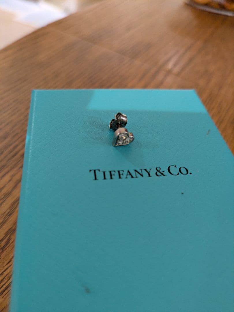 お値下げ　TIFFANY　センチメンタル　ハート　ピアス（片耳）