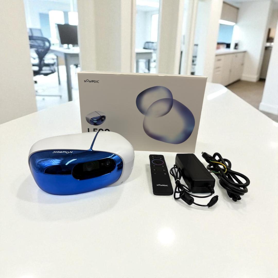 NOMVDIC L500 ポータブル RGB レーザープロジェクター 中古美品