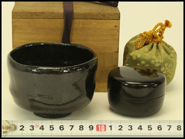 茶道具 黒楽茶碗 小服 真塗棗 茶箱用 二件 美品(A783)