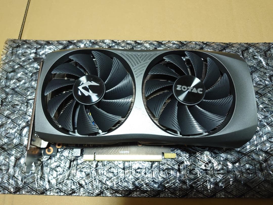 ZOTAC RTX 4060 Ti 8GB Twin Edge です！