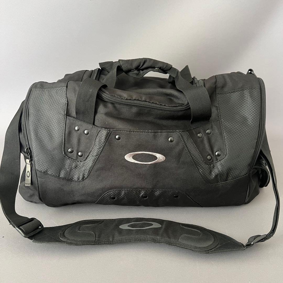 OAKLEY　オークリー　y2k ボストンバッグ　2way ロゴ　黒　メンズ