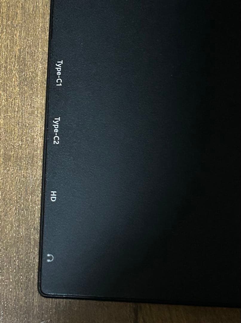 美品 EVICIV 15.6インチ モバイルモニタ 4K