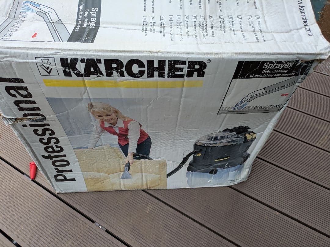 ケルヒャーKARCHER puzzi 8/1c カーペットリンスクリーナー
