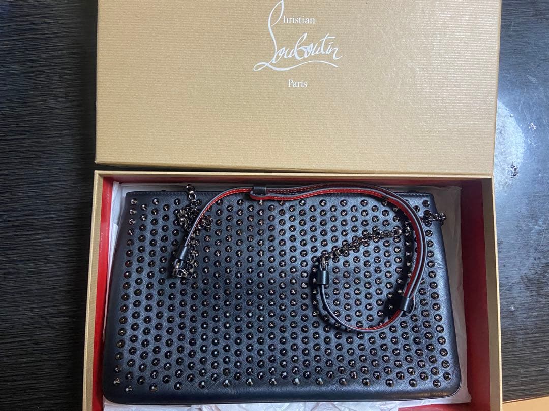 Christian Louboutin クラッチバッグ　メンズ　レディース