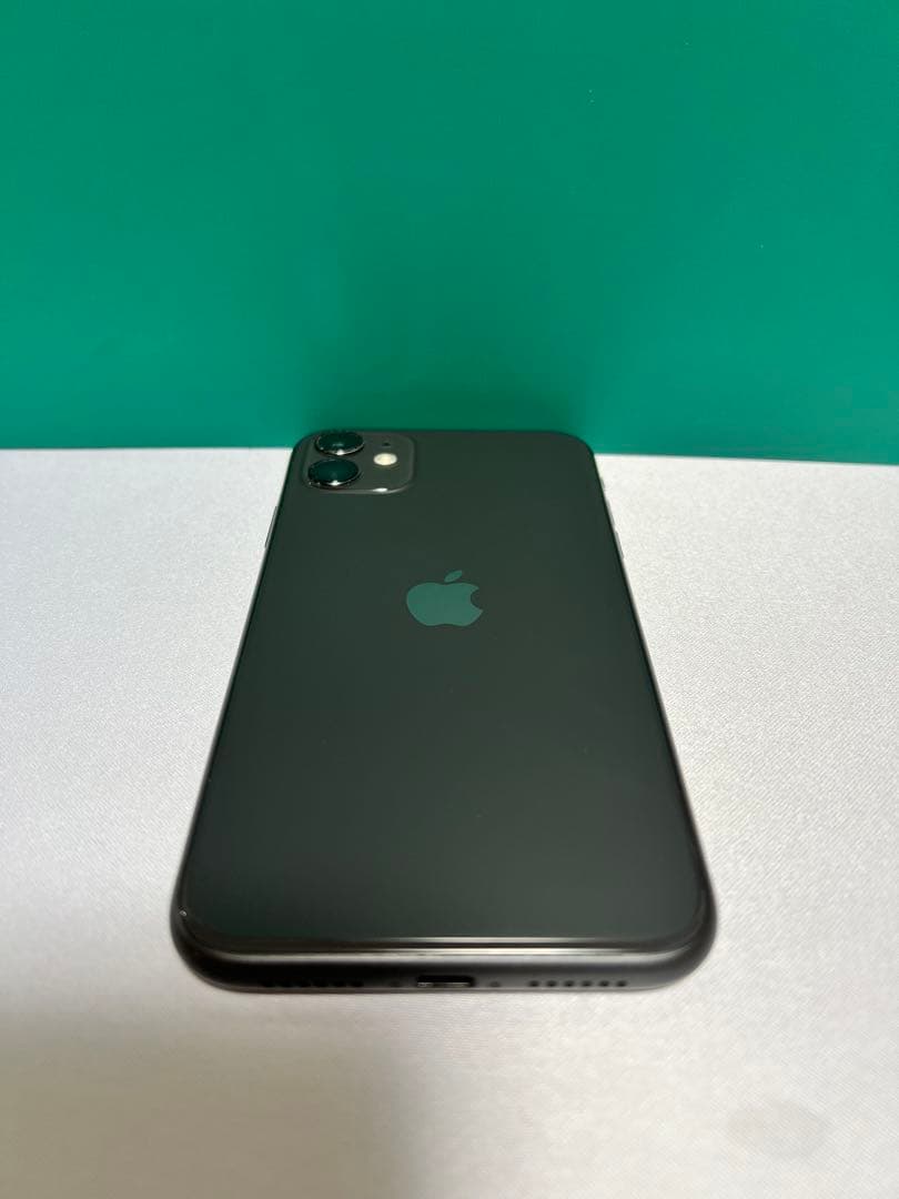 iPhone 11 SIM解済 ブラック 本体 64GB バッテリー88%