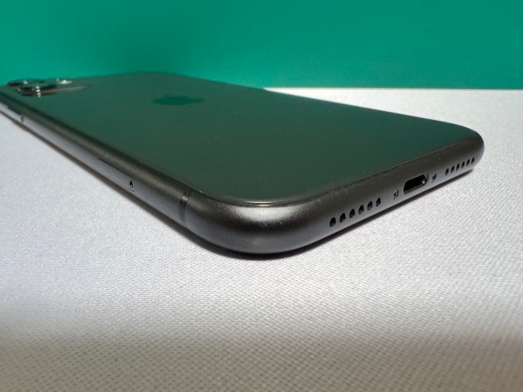 iPhone 11 SIM解済 ブラック 本体 64GB バッテリー88%