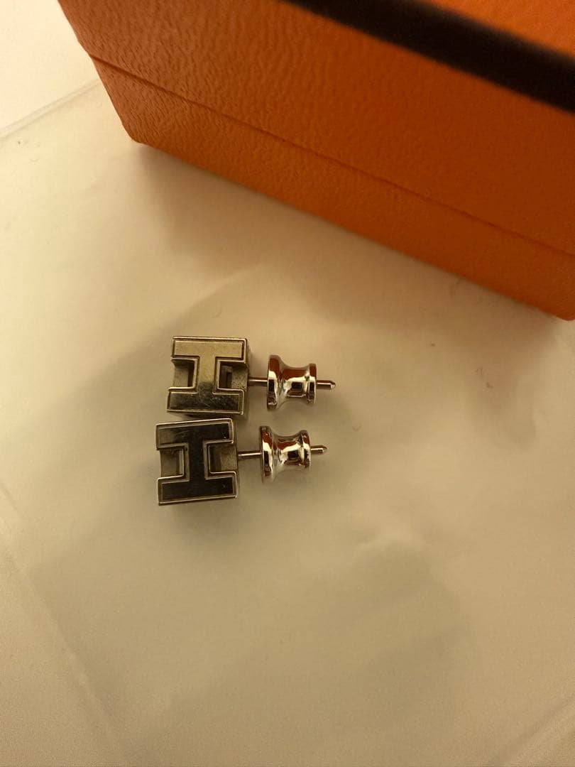 HERMES エルメス ピアス キューブ