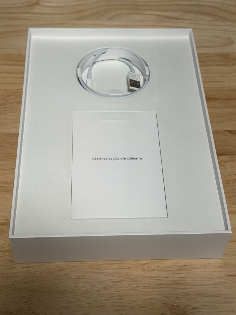 美品 iPad 第7世代 128GB 付属完備 Apple純正再整備品 WiFi