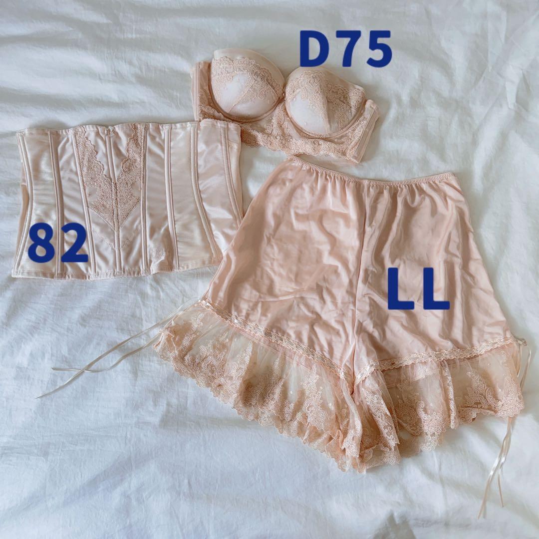 FOUR SIS ＆ CO. フォーシス アンド カンパニー　ブライダル