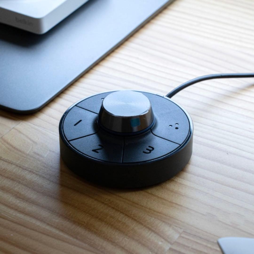 【美品】PD3225U 31.5インチ　4K HDR デザイナーモニター