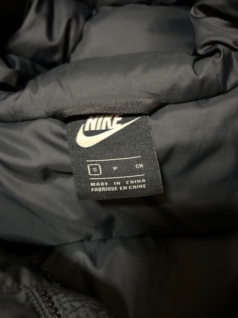 NIKE フード付きダウンジャケット Sサイズ ブラック