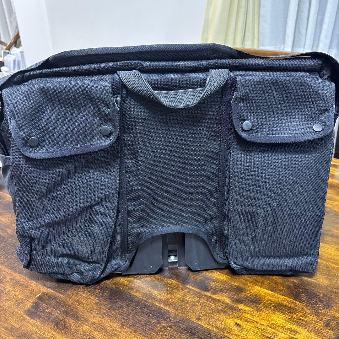 ブロンプトン　Brampton メッセンジャーバッグ