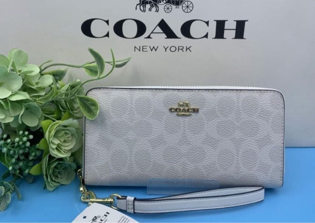 新品　正規品☆COACH コーチ　 長財布　ホワイト　シグネチャー 長財布
