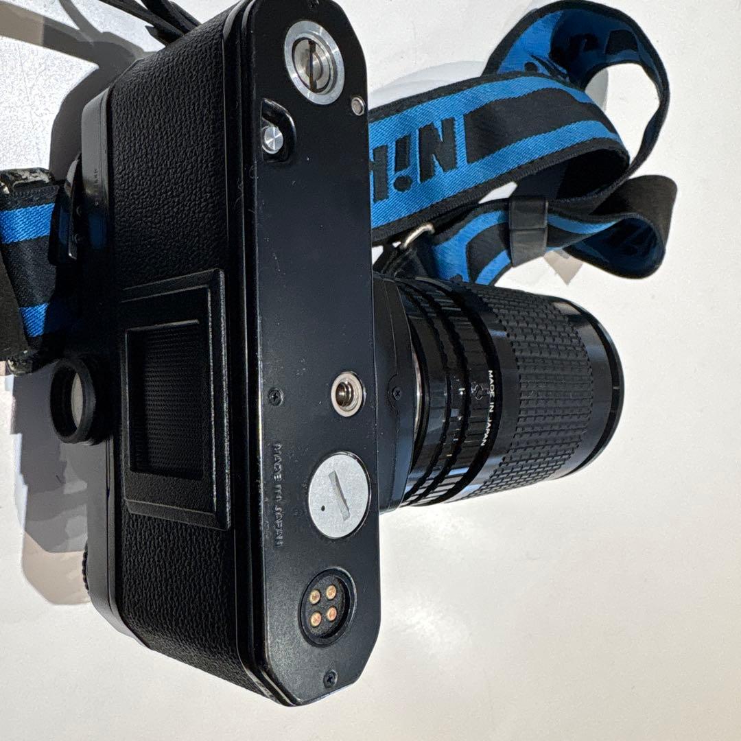 ニコン　一眼レフカメラ