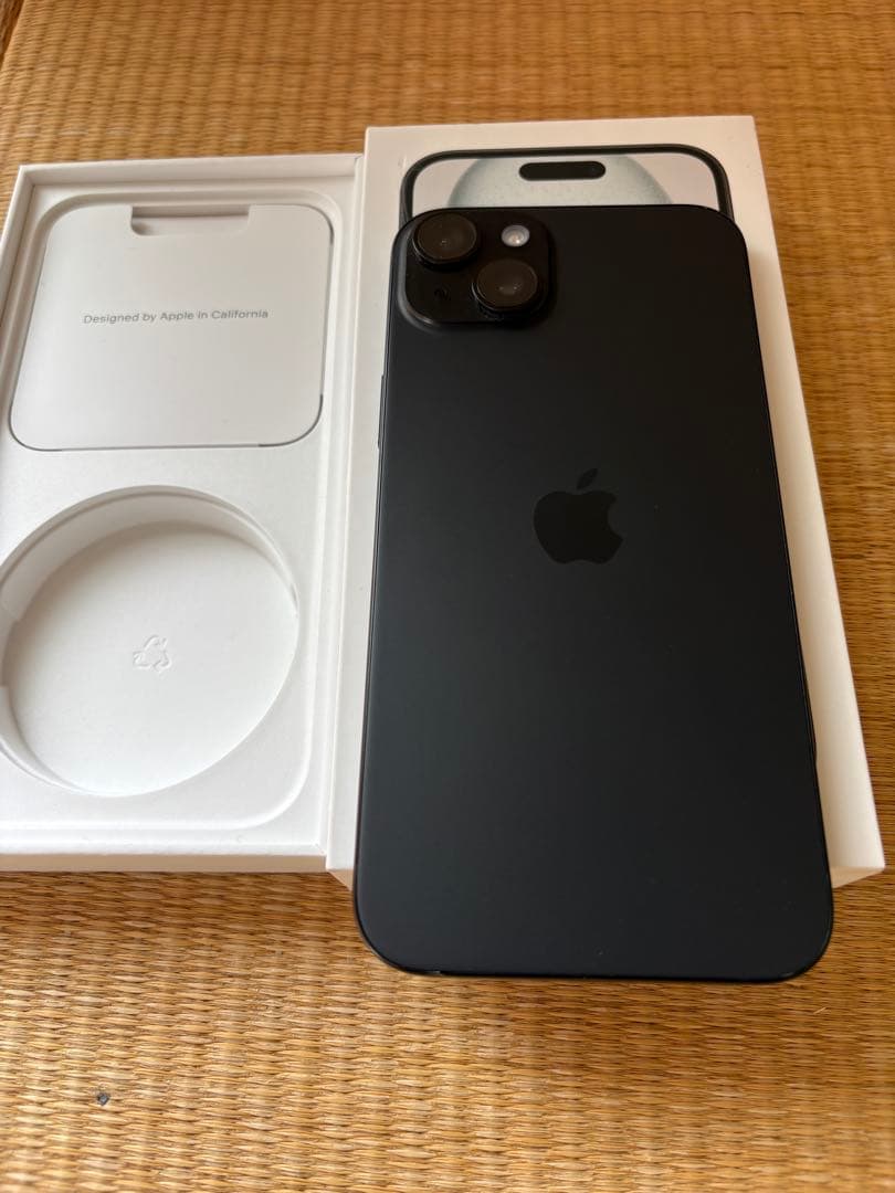 iPhone15 plus 128GB&PITAKAケース