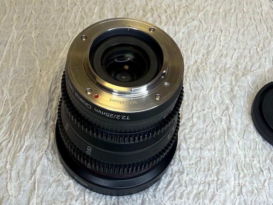 メル42402 　MEIKE シネレンズ12mm 25mm T/2.2