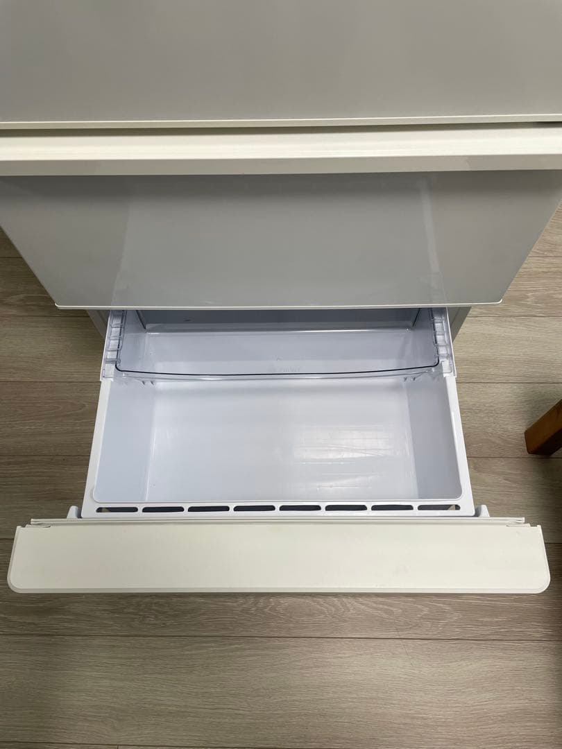 中古 AQUA AQR-SV24HBK(W) 2019年製 238L ホワイト