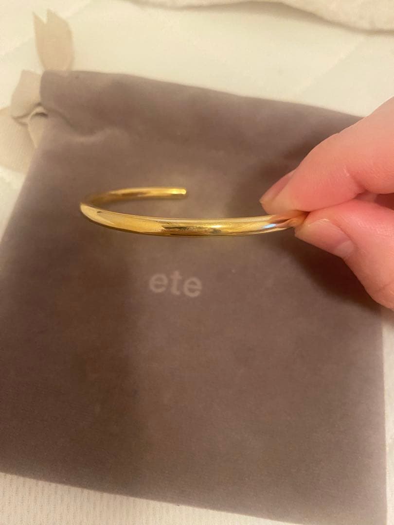 ete オブジェ ミディアム バングル S