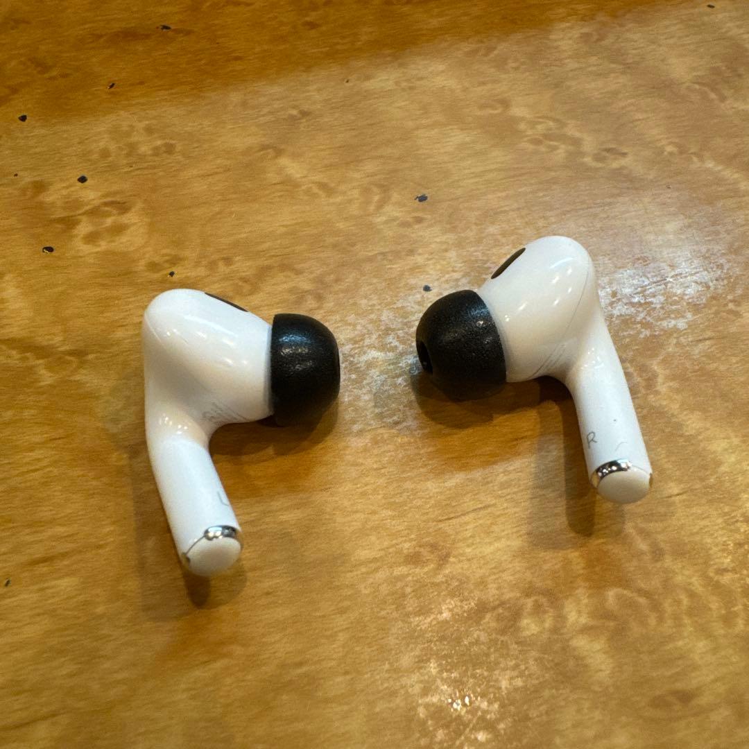 【美品】Apple AirPods Pro2 本体