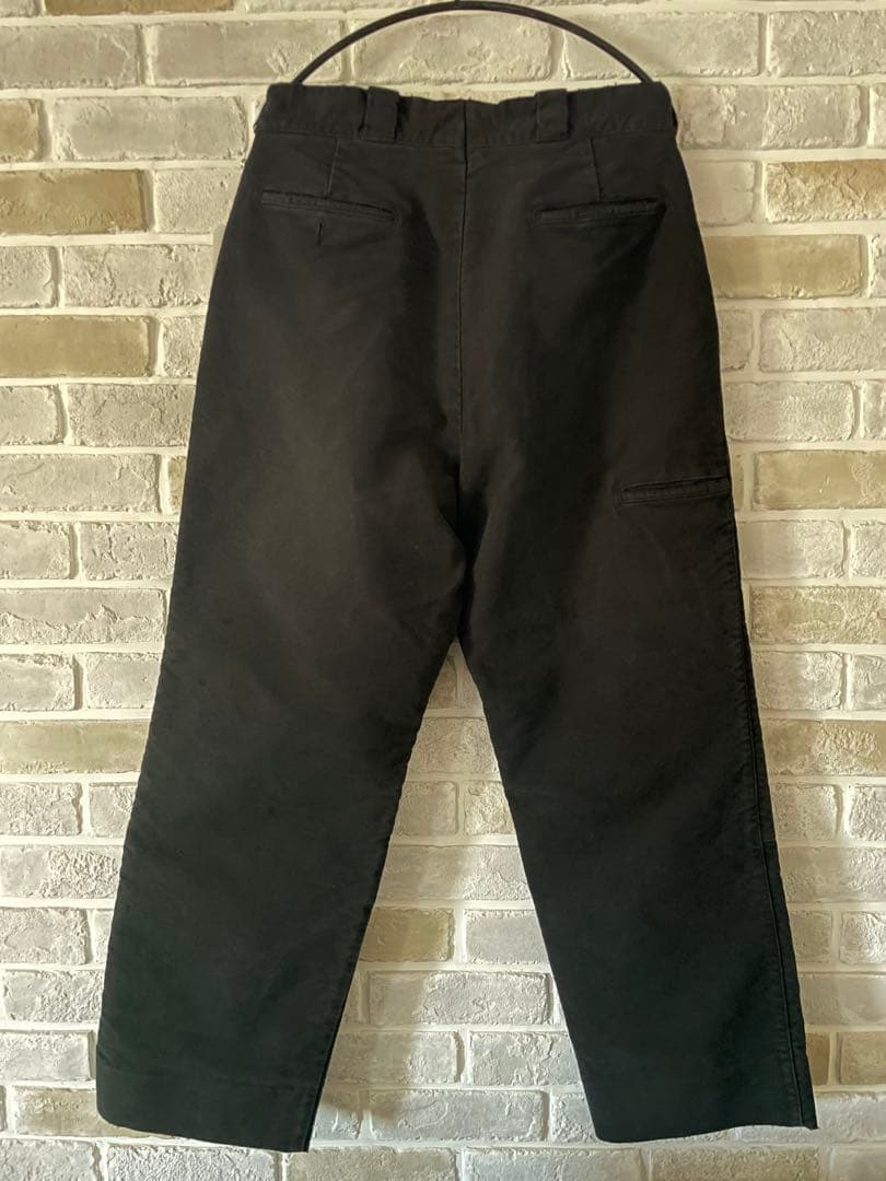 直営限定　25AW新品COMOLIモールスキンダブルニーパンツ