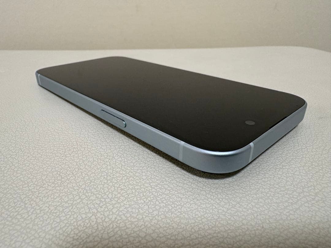 iPhone 15 SIMフリー｜バッテリー99%・充電194回｜美品