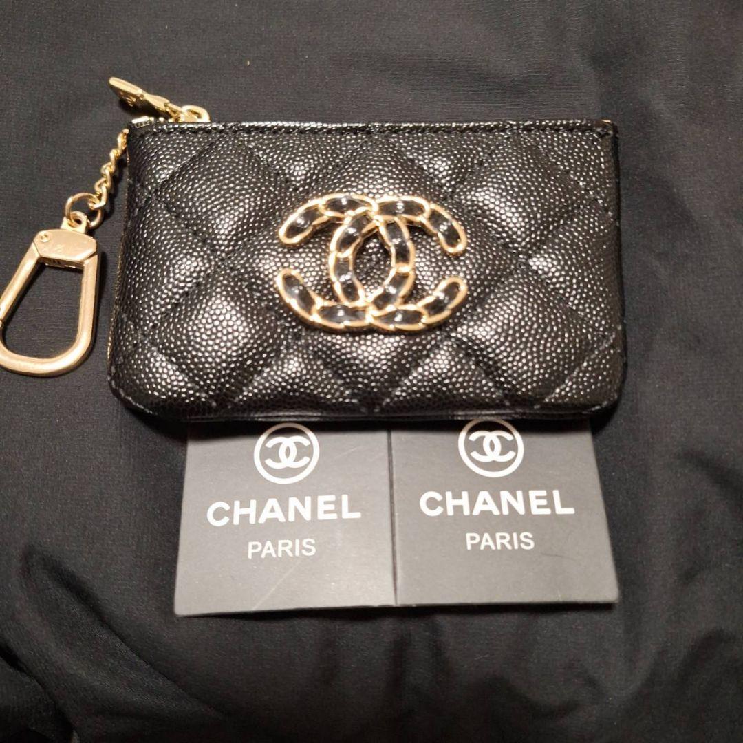 新品‼️シャネル チェーンロゴキルティングケース ノベルティ♡