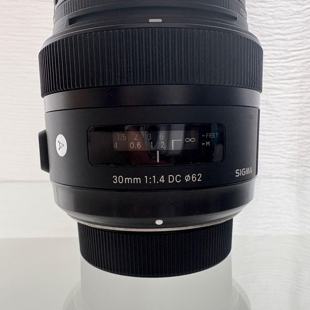 SIGMA 30mm F1.4 DC HSM Art ニコンマウント