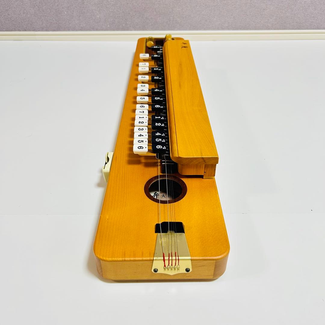 【極美品】SUZUKI 電気大正琴 弁慶 ピック 説明書付き