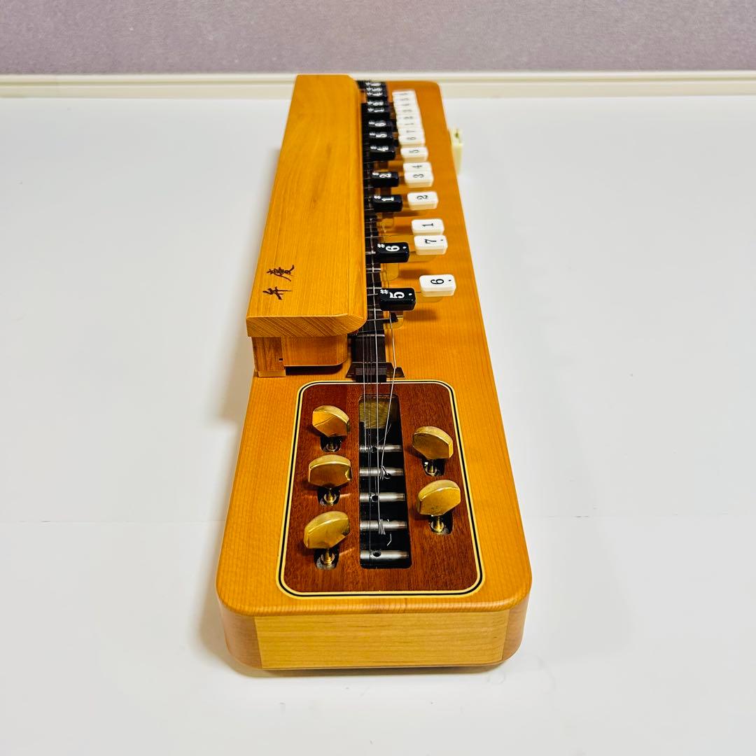 【極美品】SUZUKI 電気大正琴 弁慶 ピック 説明書付き