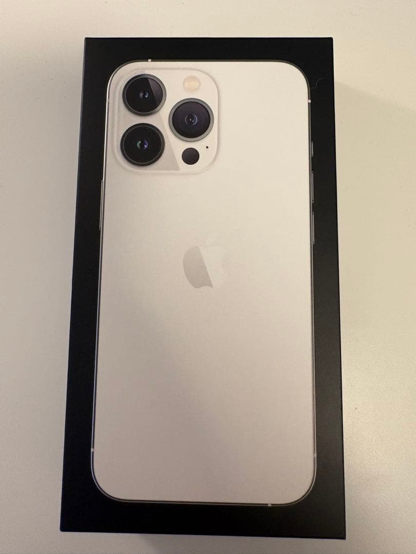 iPhone 13 Pro 256G シルバー SIMフリー 箱付き