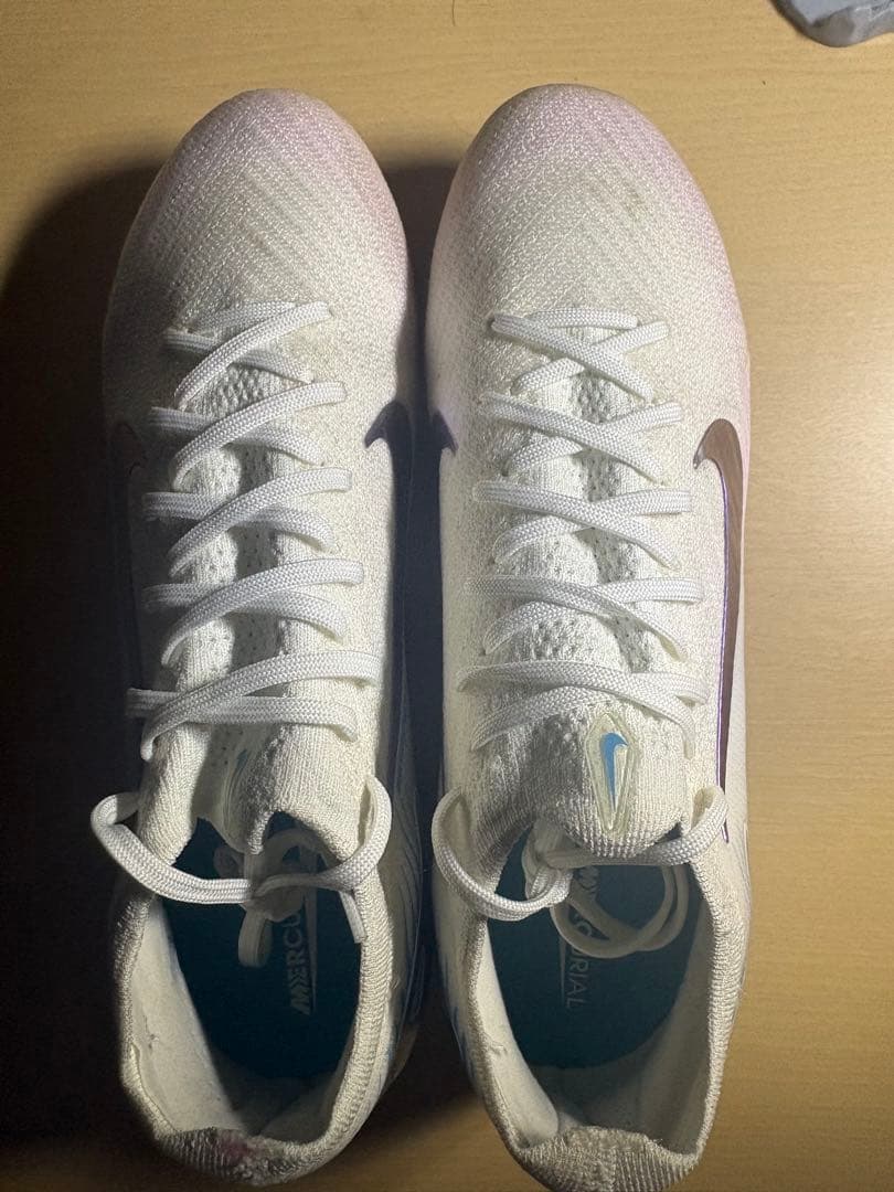 NIKE ズーム マーキュリアル ヴェイパー 16 エリート FG