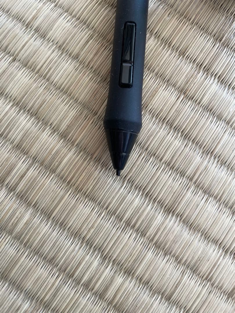 Wacom ペンタブレット　専用ペンとスタンド　ケーブル