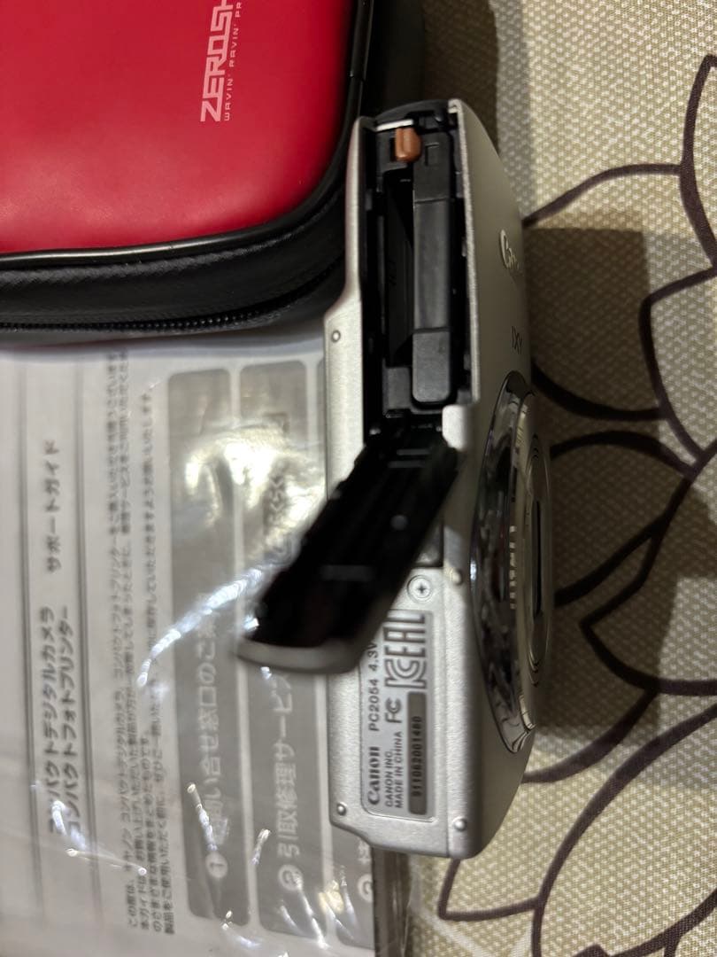 Canon IXY コンパクトデジタルカメラ