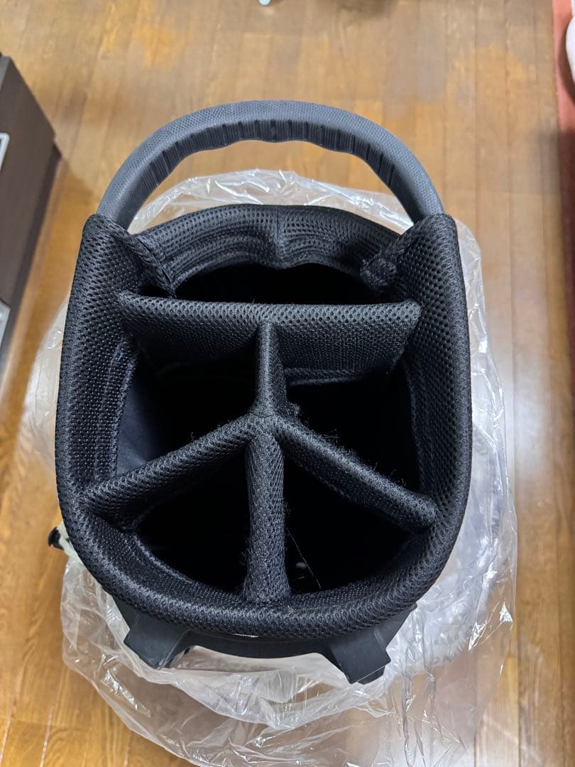 BRIEFING ホワイト キャディバッグ