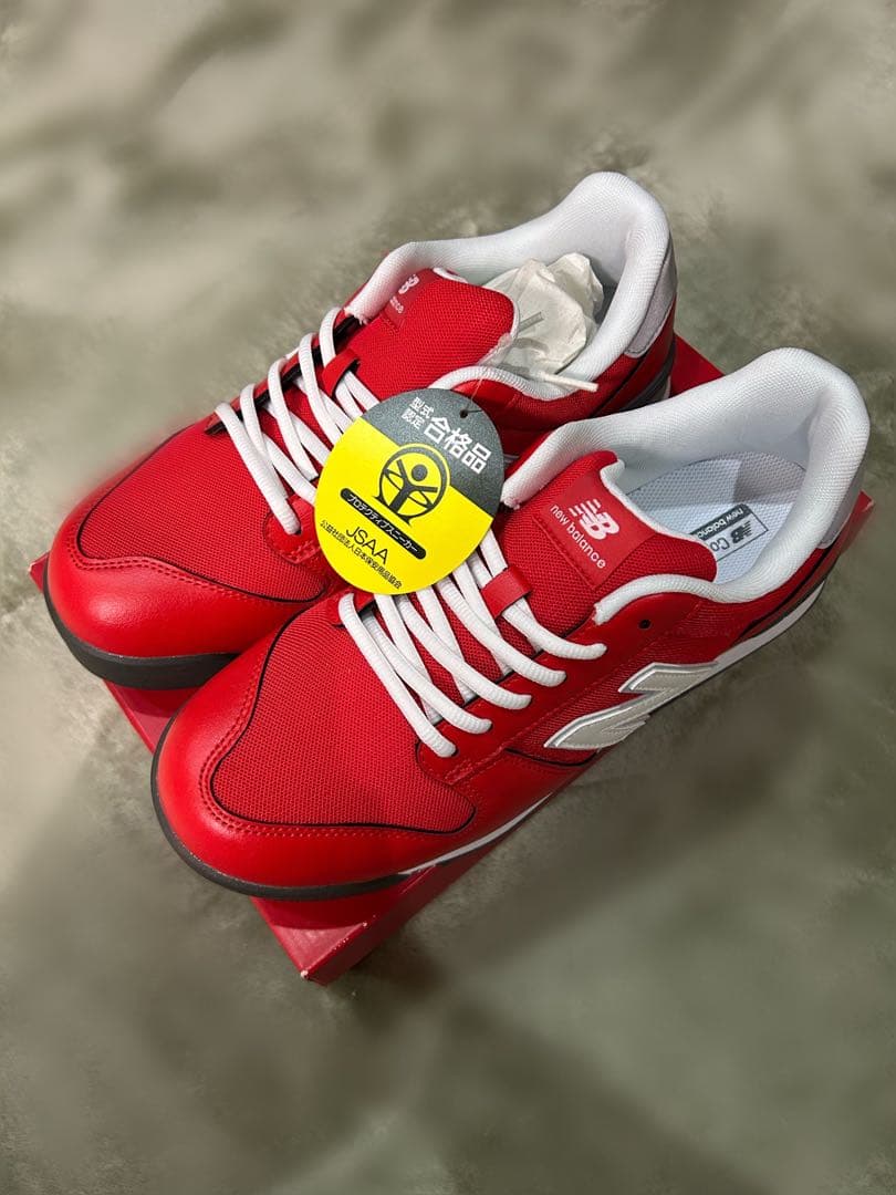 New Balance PL-331 赤/白 26.0 EEE 安全靴
