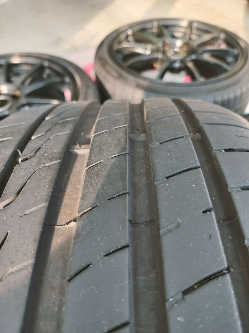 SSR GTV02 8J ＋45 5H 17インチ　114.3　215/40