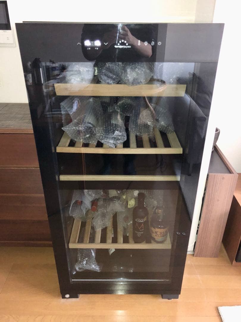 ワインセラー フォルスター デュアル FJN-210G 82本 温度2段階