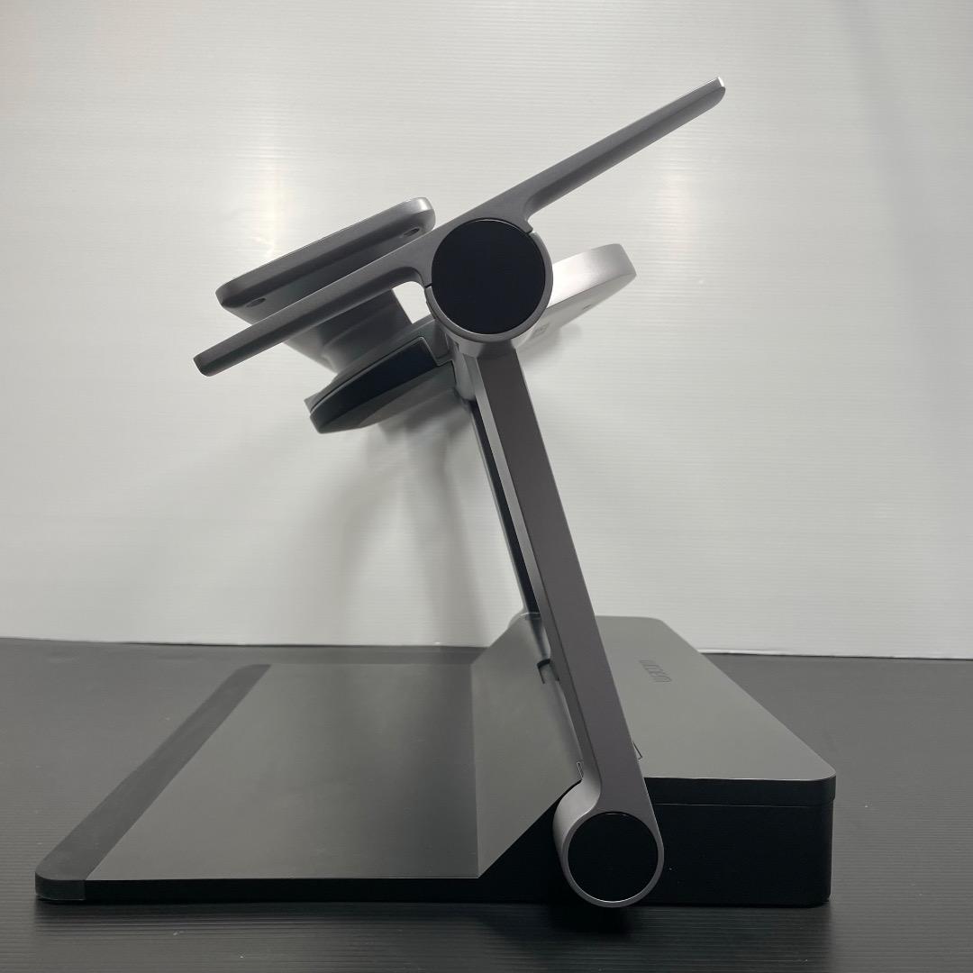 Wacom Ergo Stand（Cintiq Pro 24用）