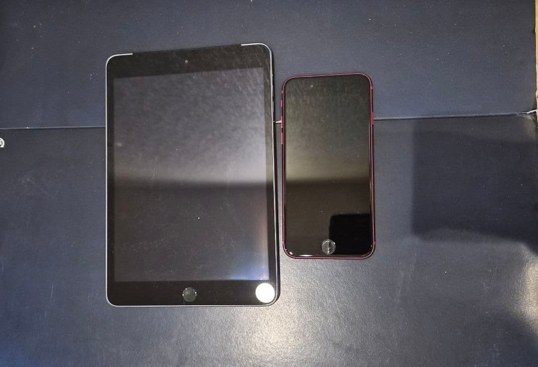 iPhone SE2　iPad mini3　セット