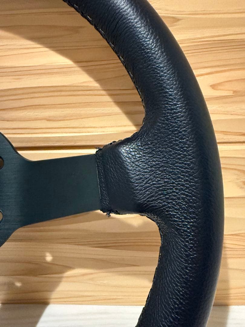 レナウン ステアリング ブラック