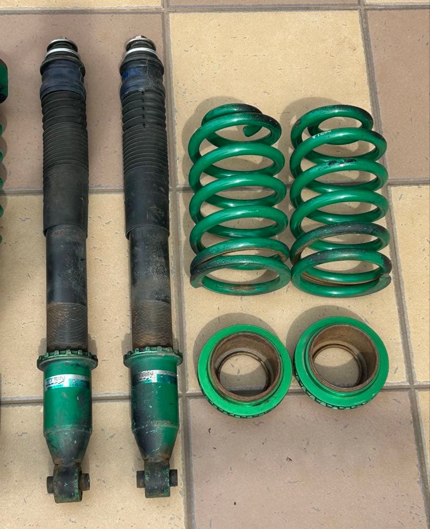 20系アルファード、ヴェルファイア　50系エスティマ TEIN FLEX Z 。