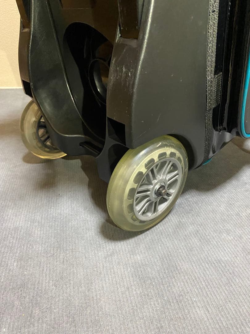 ボウリングバッグ2個用 シューズその他収納ポケット多数